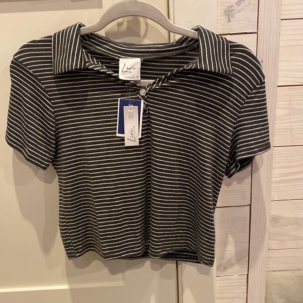 SUPER CUTE COMFY CROPTOP!